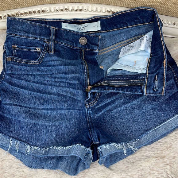 AMBERCROMBIE & FITCH•High Waisted•Shorts - Picture 3 of 7